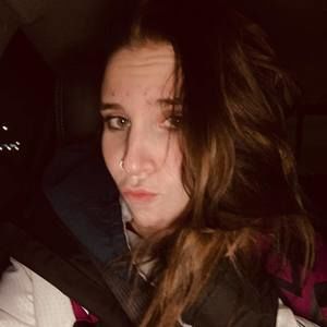 Meet your Posher, Paulena